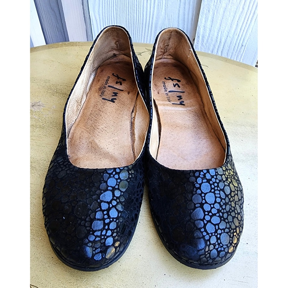 FS/NY Sz 8 Black Leather Ballet Flats Quiet Luxury Made in Italy Old Money